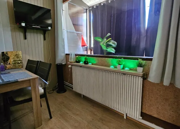 Appartement Avec Balcon *